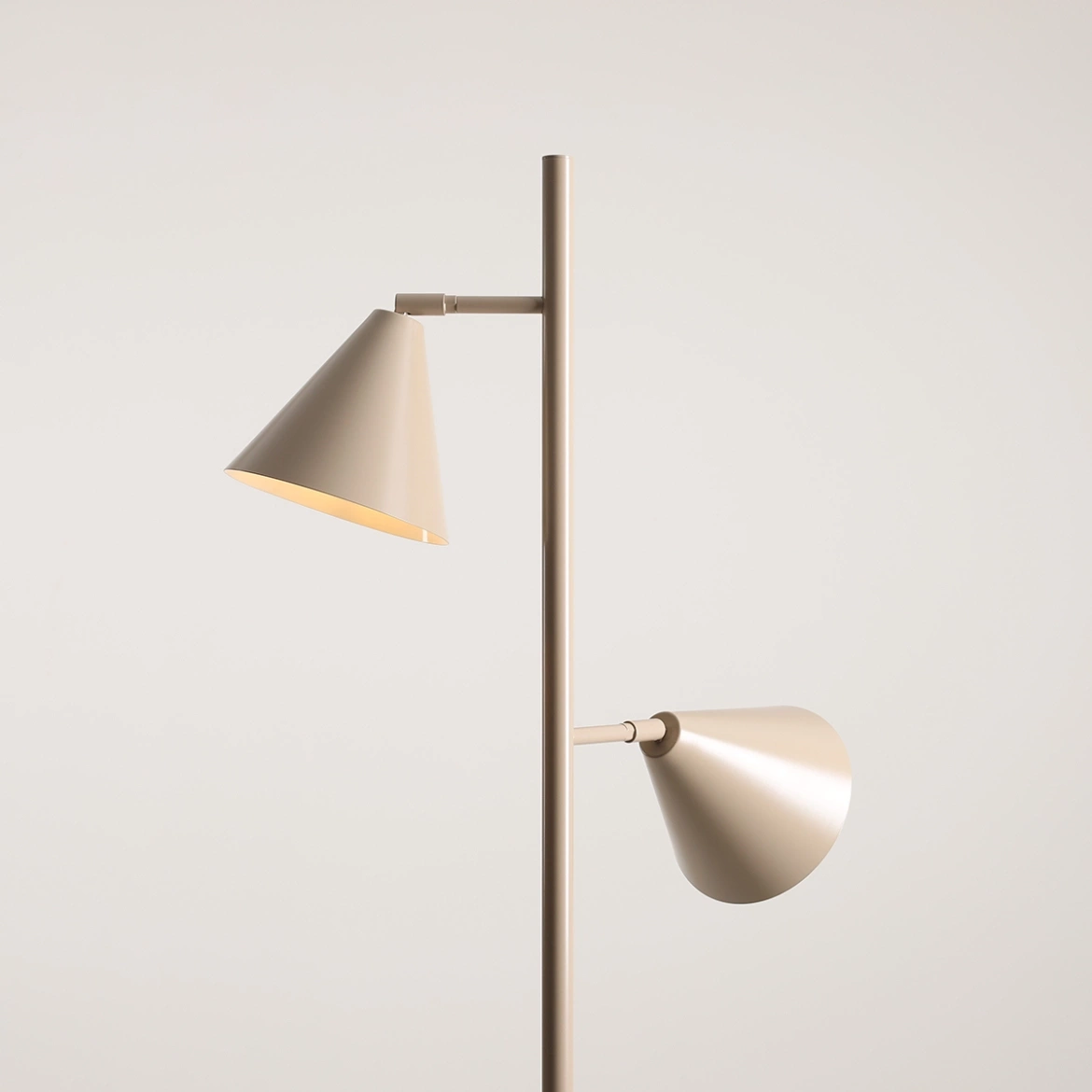 Artera :: Lampa podłogowa Form 2 wys. 164 cm beżowa