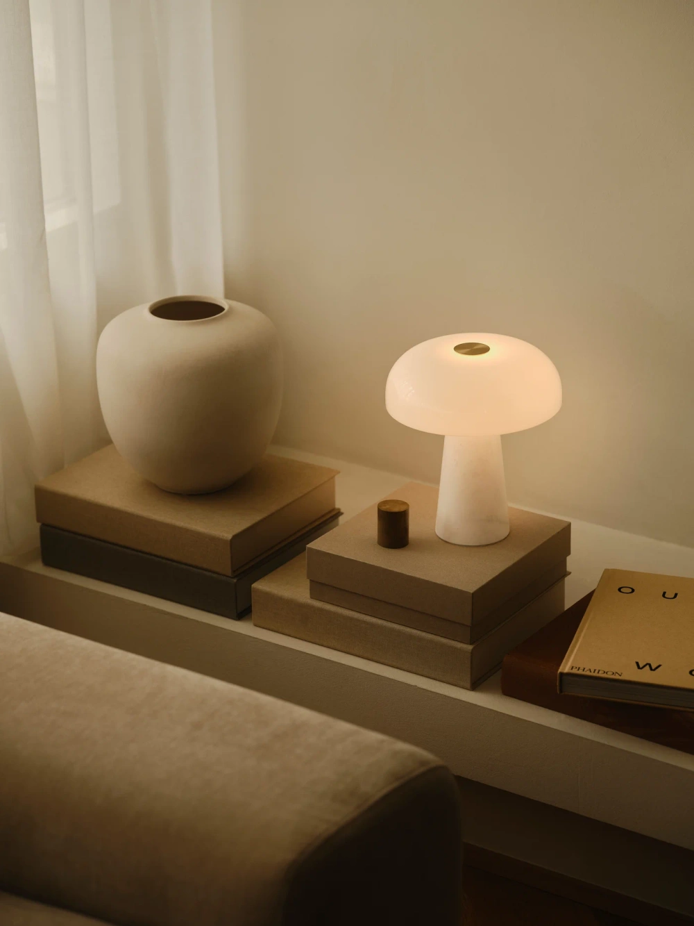 Design For The People :: Lampa stołowa Glossy Mini biała 
