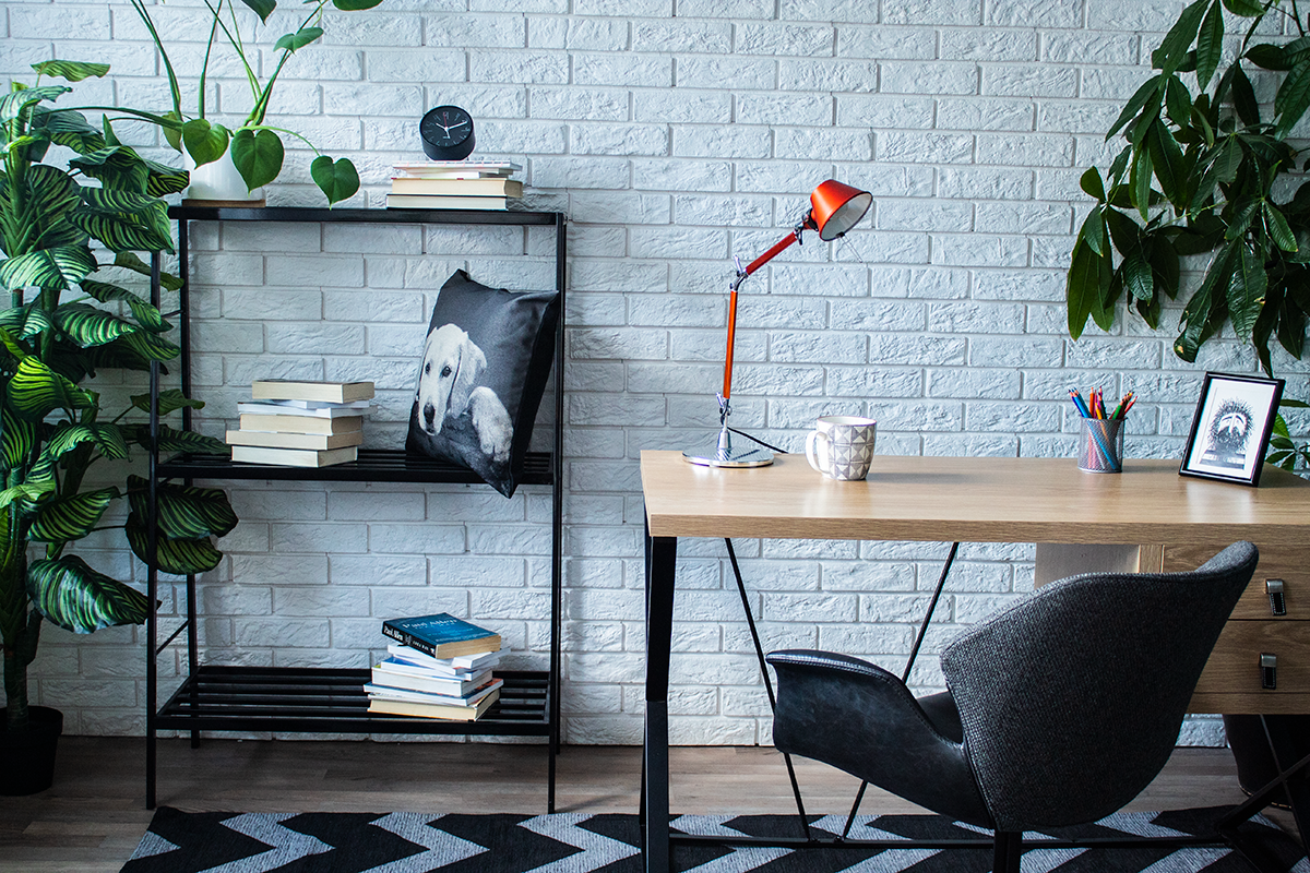 Artemide :: Lampa biurkowa Tolomeo Micro czerwona wys. 37 cm