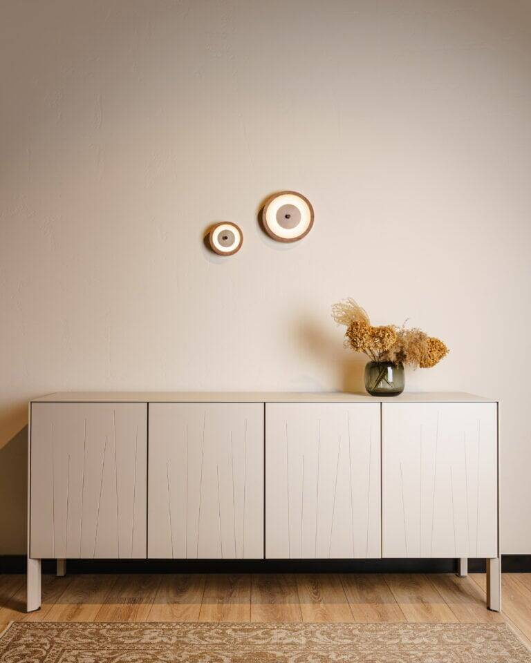 LOFTLIGHT :: Lampa ścienna / kinkiet Bugie śr. 15 cm drewniana