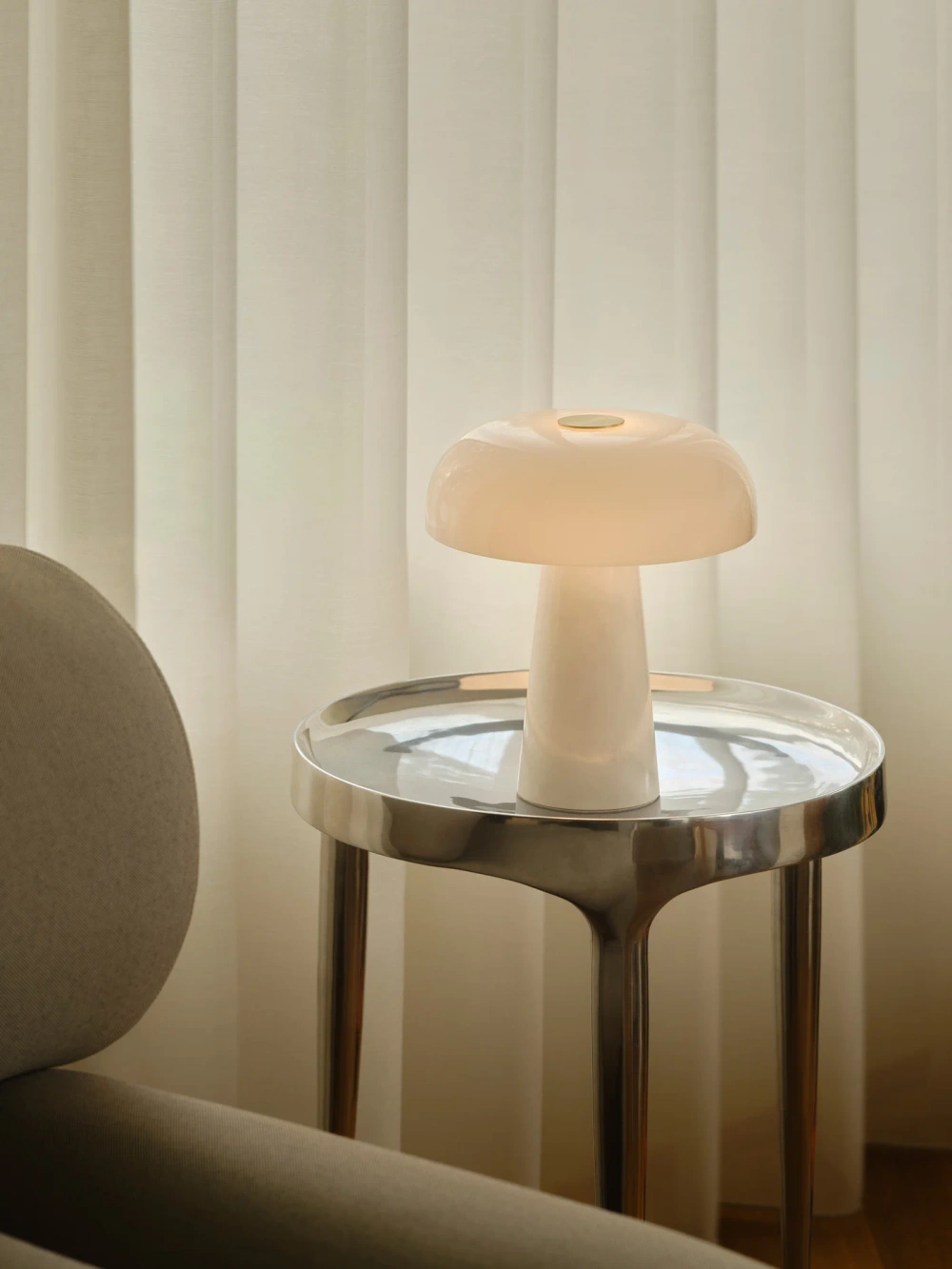 Design For The People :: Lampa stołowa Glossy Mini biała 