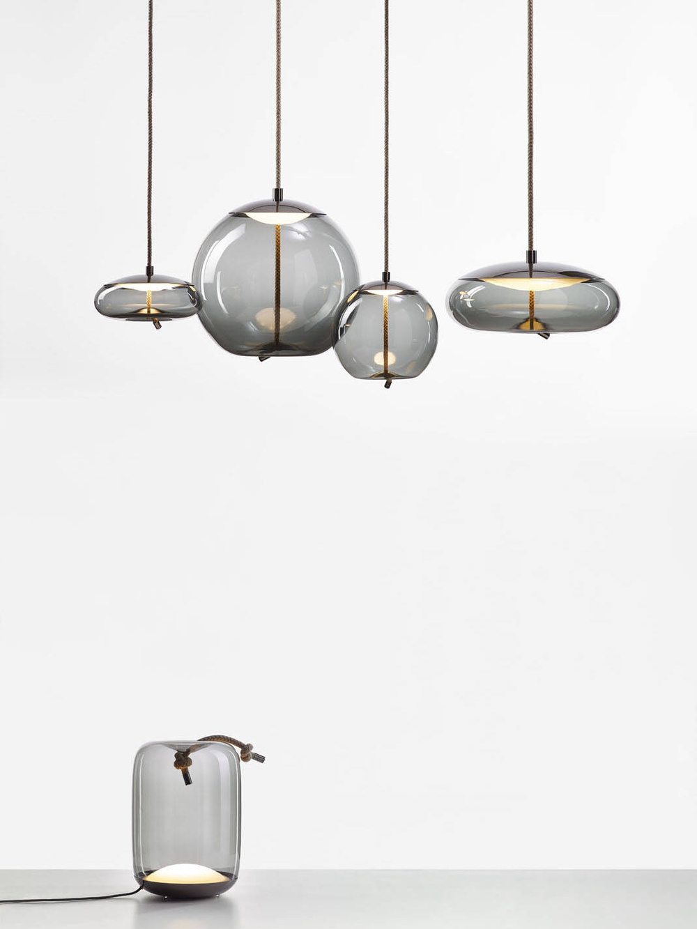 Brokis :: Lampa wisząca Knot Small Disco śr. 30 cm czarna