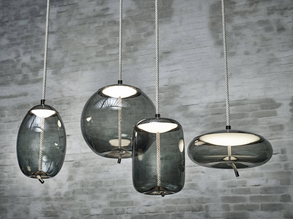 Brokis :: Lampa wisząca Knot Small Uovo śr. 18 cm czarna