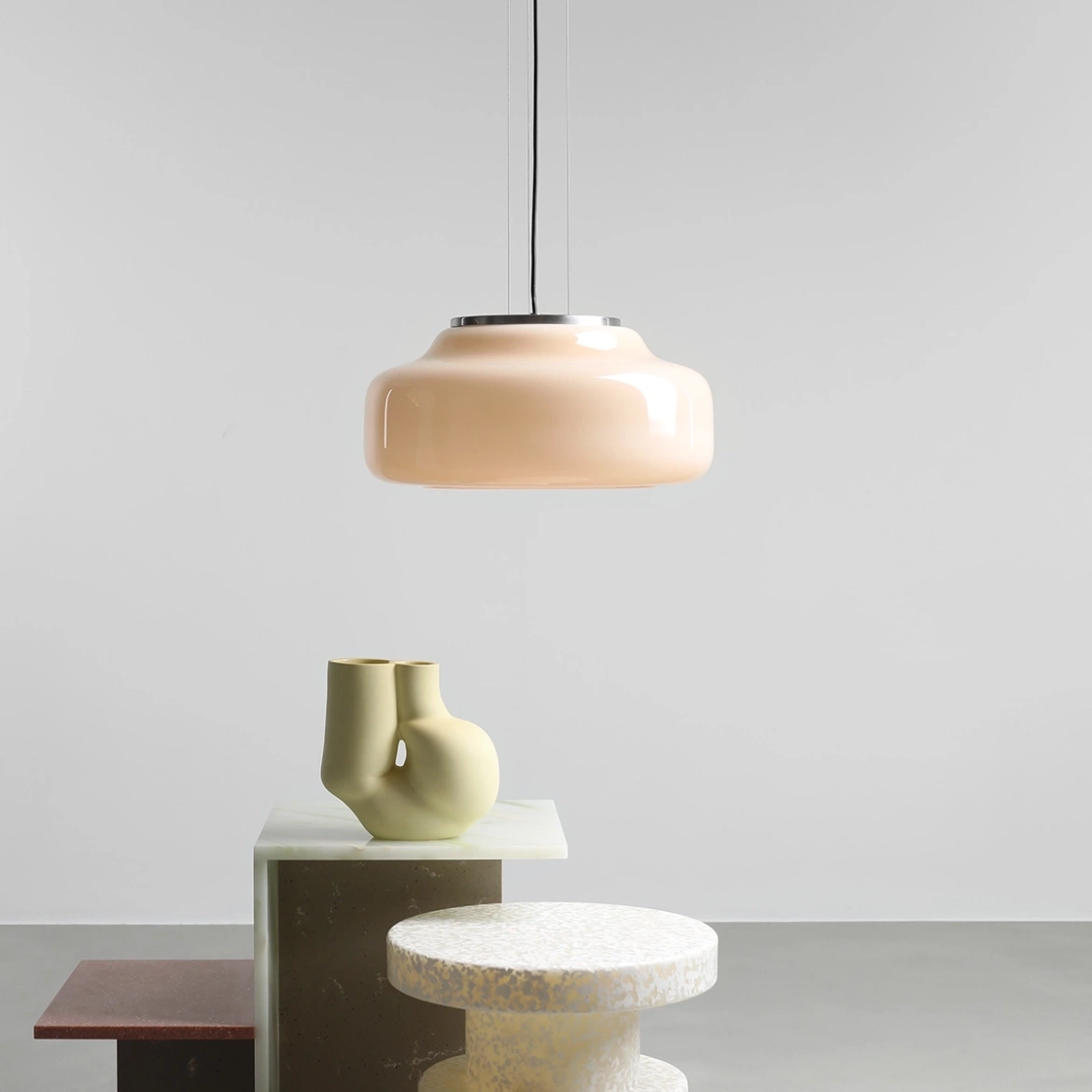 Artera :: Lampa wisząca Bonbon 2.0 Toffi rozm. L śr. 40 cm beżowa / stalowe mocowanie