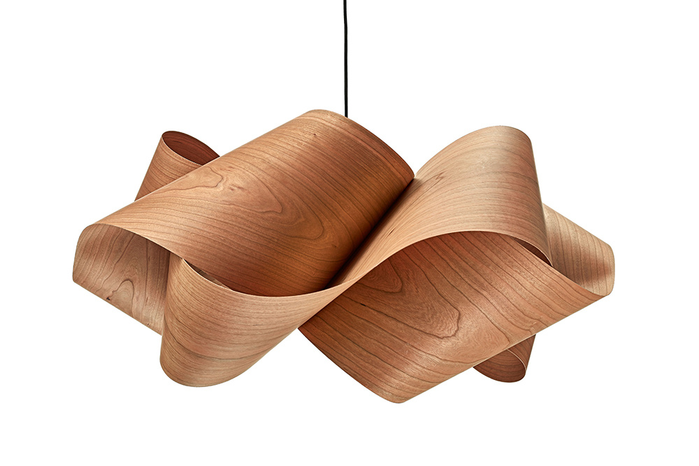LZF :: Lampa wisząca Swirl śr. 54 cm kolor natural cherry / podsufitka niklowana
