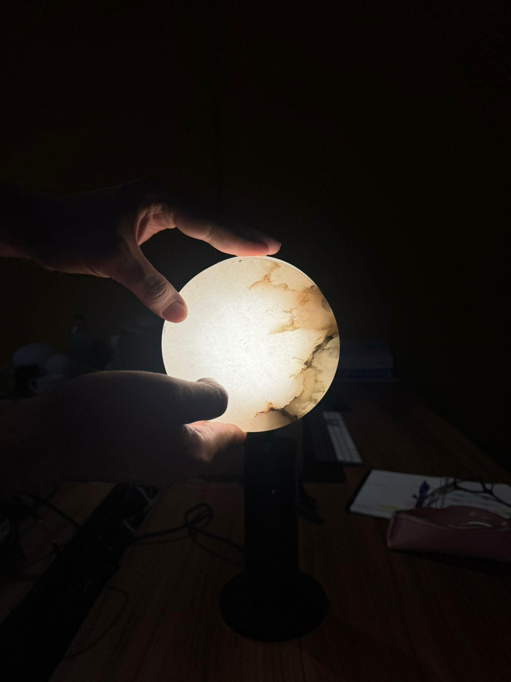 Robin :: Lampa ścienna / sufitowa Rock śr. 9 cm alabastrowa IP44 3000K