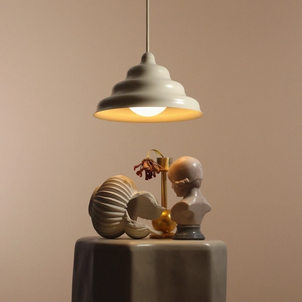Artera :: Lampa wisząca Fala lekko kremowa rozm. M śr. 23 cm