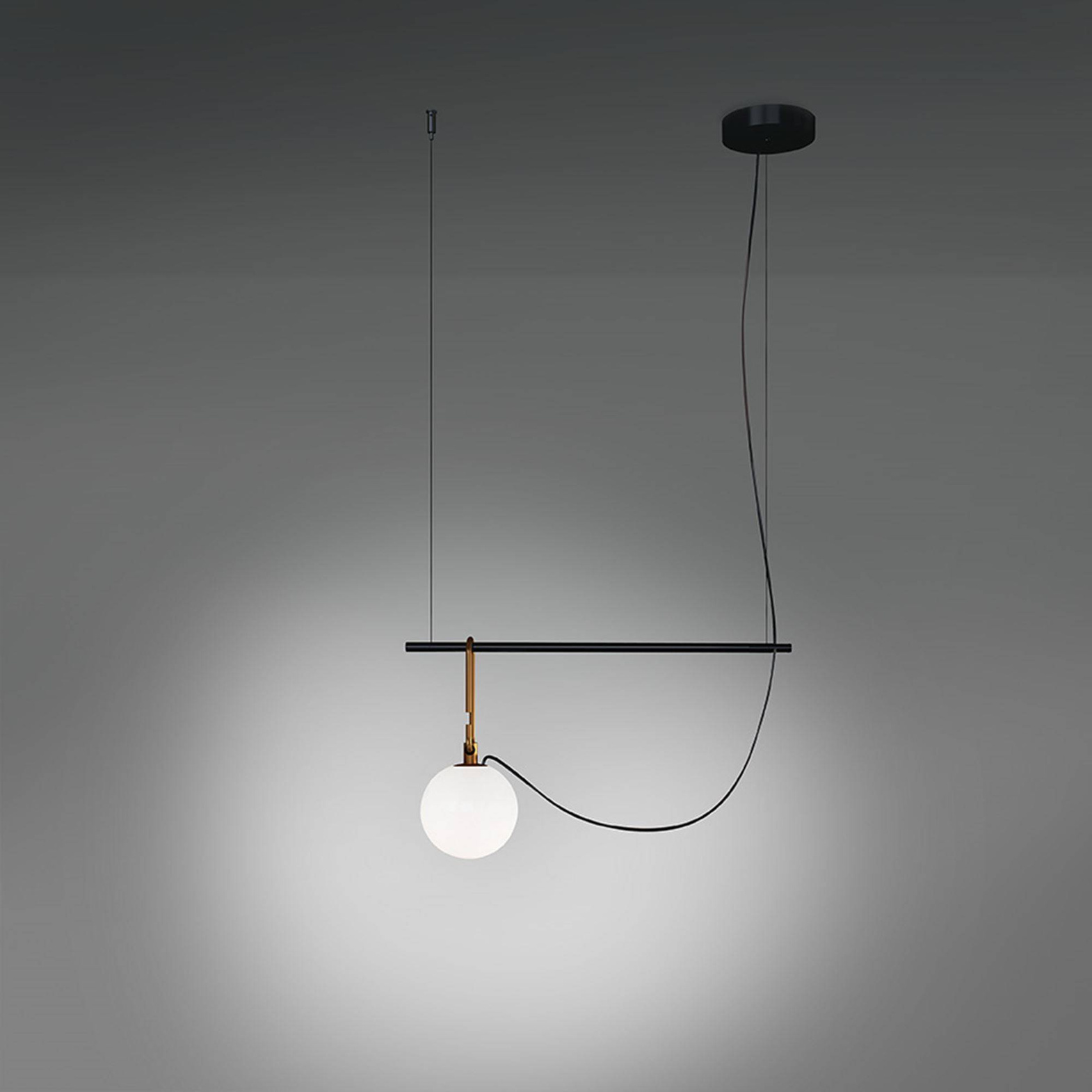 Artemide :: Lampa wisząca Nh 1 klosz czarno-zlota szer. 55 cm