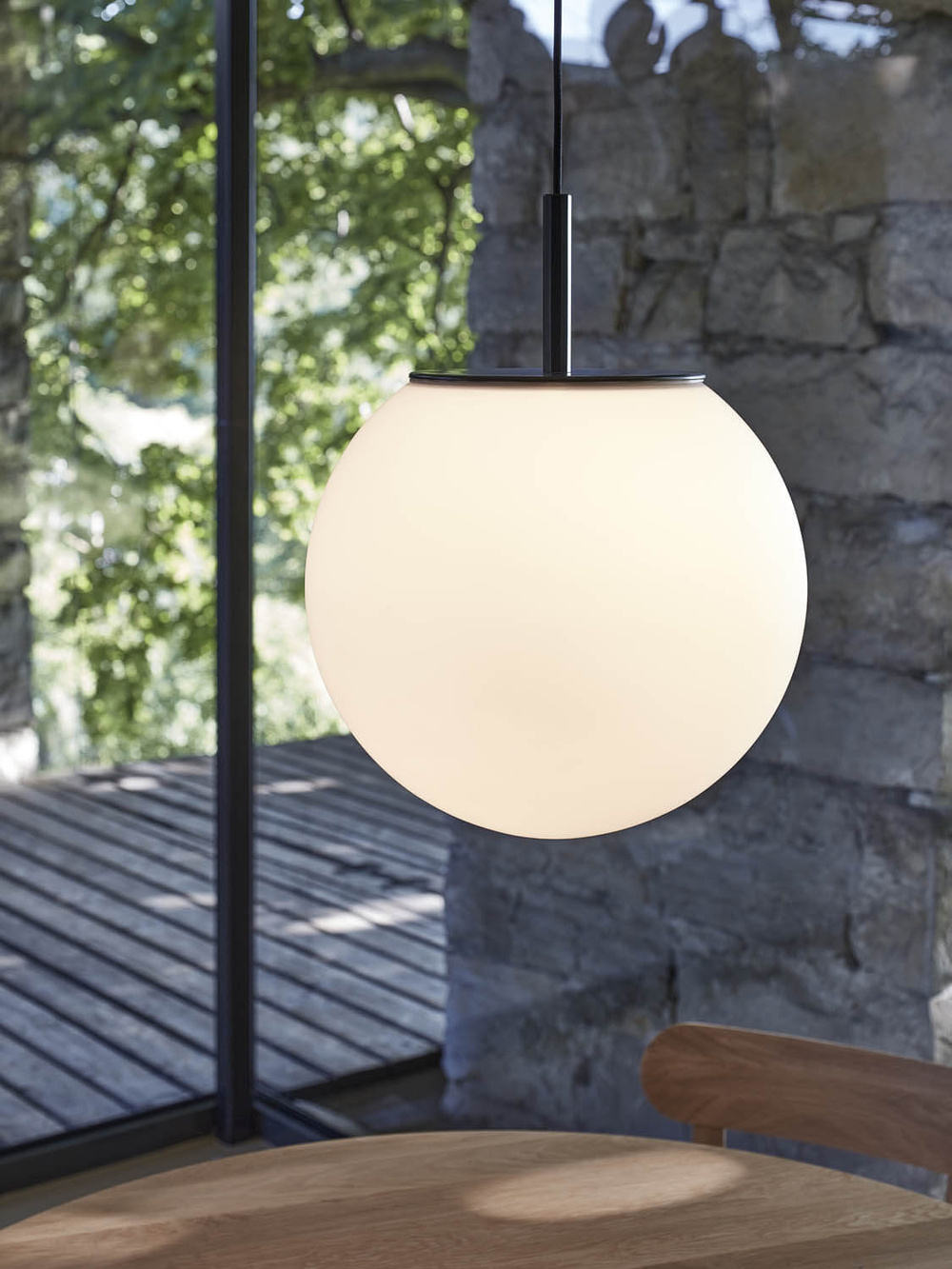Brokis :: Lampa wisząca Sfera śr. 50 cm biała