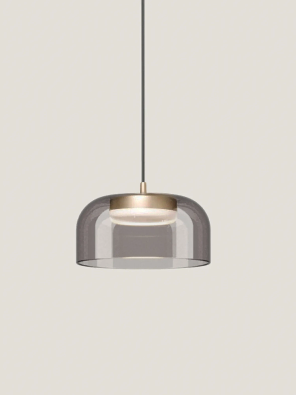 Aromas :: Lampa wisząca Ipon śr. 20 cm dymiony szary klosz / złoty metal