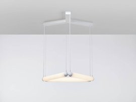 Brokis :: Lampa wisząca Puro Contour Triangle biała szer. 90 cm biała