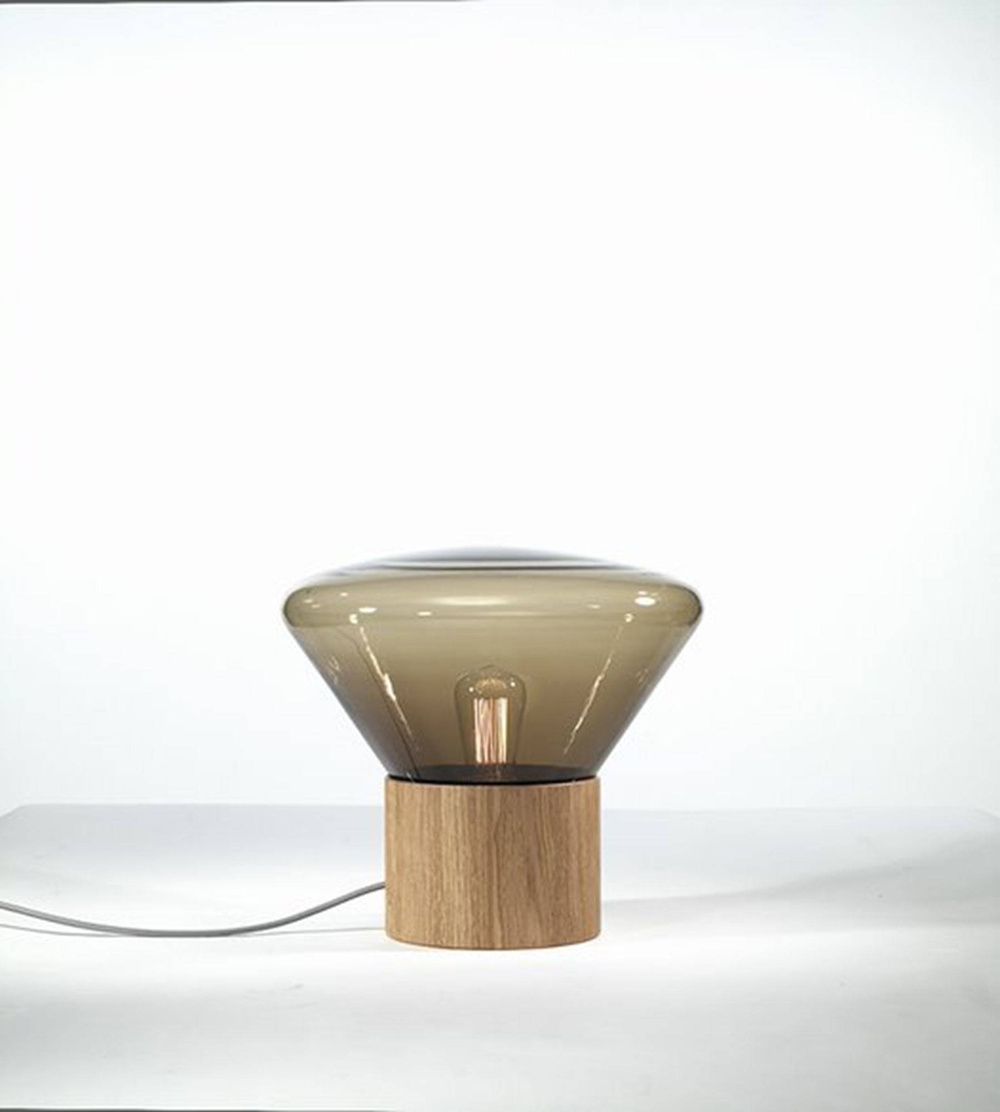 Brokis ::  Lampa stołowa Muffins wys. 34,5 cm brązowa