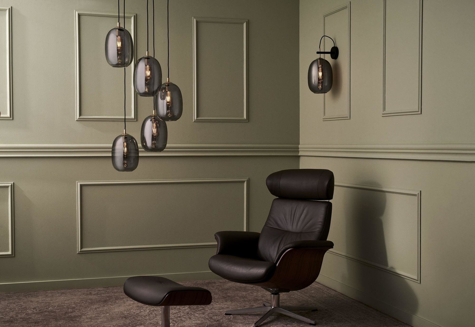 Kaspa :: Lampa wisząca Onyx 5 kloszy czarna