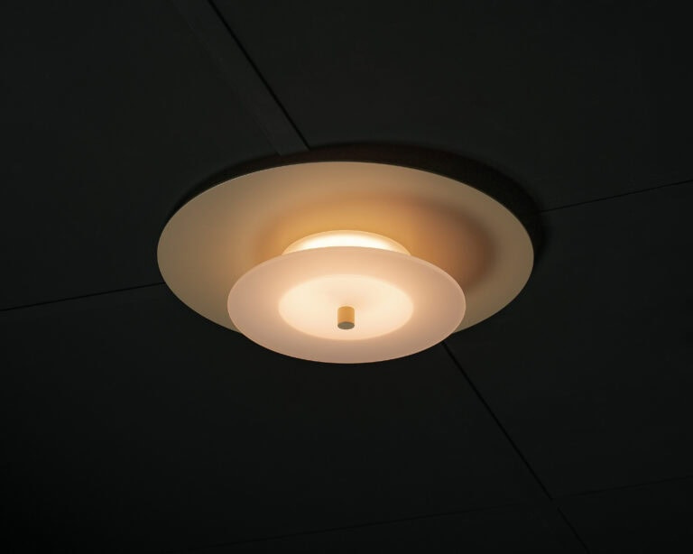Loftlight :: Lampa sufitowa / ścienna Aeroplan srebrna rozmiar do wyboru
