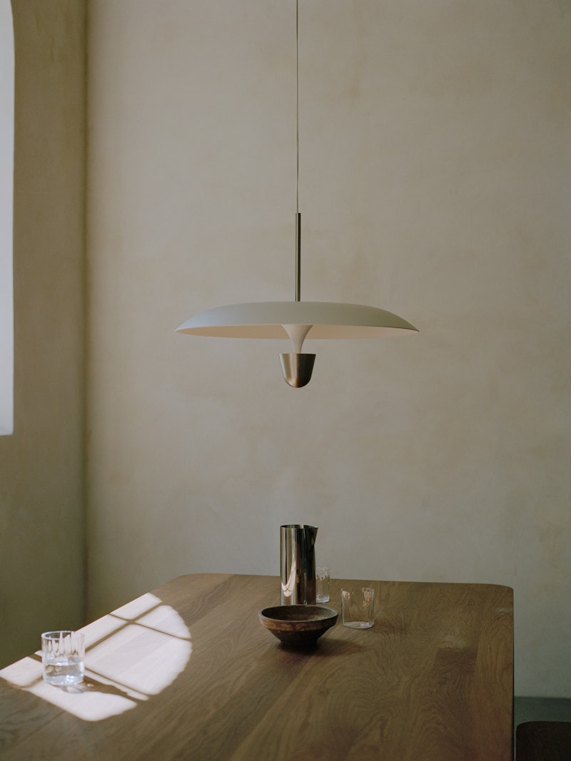 New Works :: Lampa wisząca Kantarell śr. 55 cm biała / nikiel 