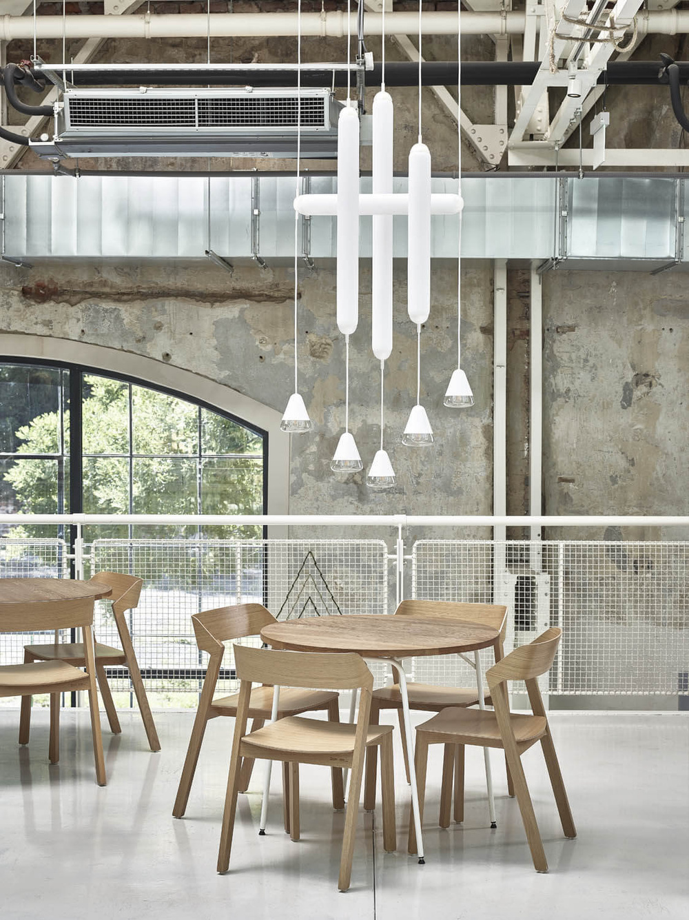 Brokis :: Lampa wisząca Puro Single Horizontal szer. 83 cm biała