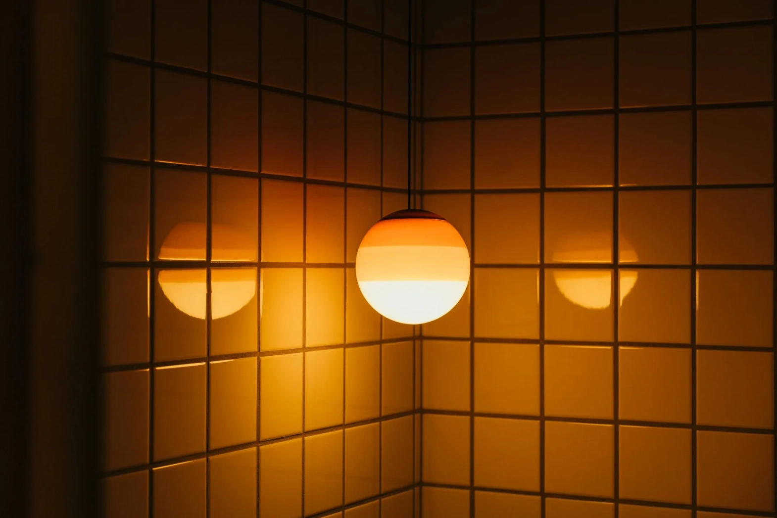 Marset :: Lampa wisząca Dipping śr. 40 cm żółta