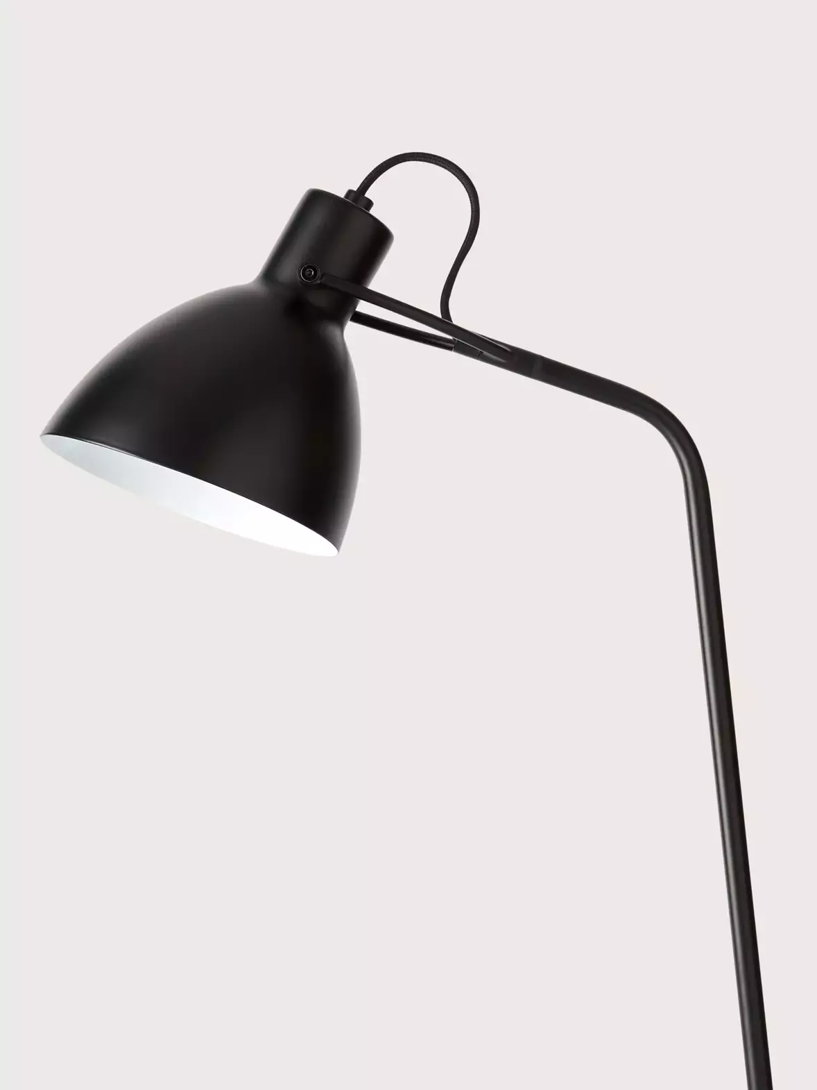 Aromas :: Lampa biurkowa Aito wys. 55.2 cm czarna