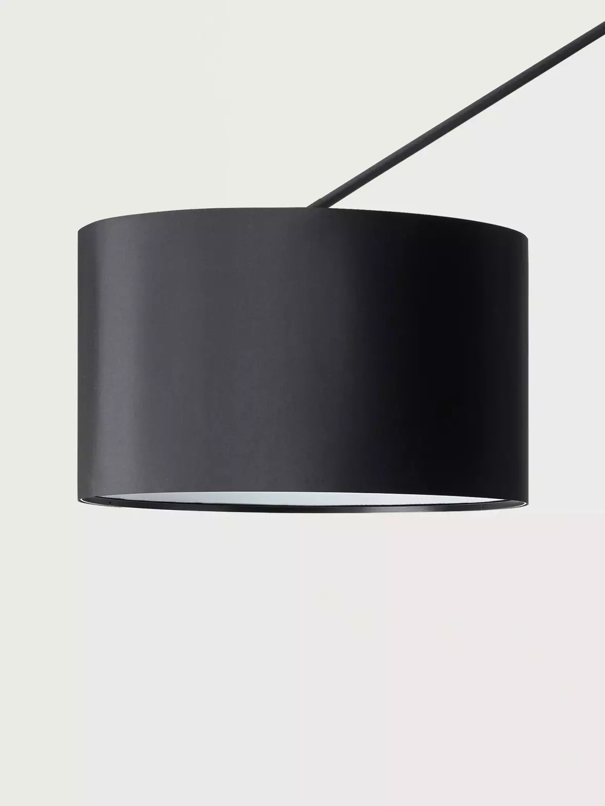 Aromas ::  Lampa podłogowa Ario czarna wys. 210,6 cm