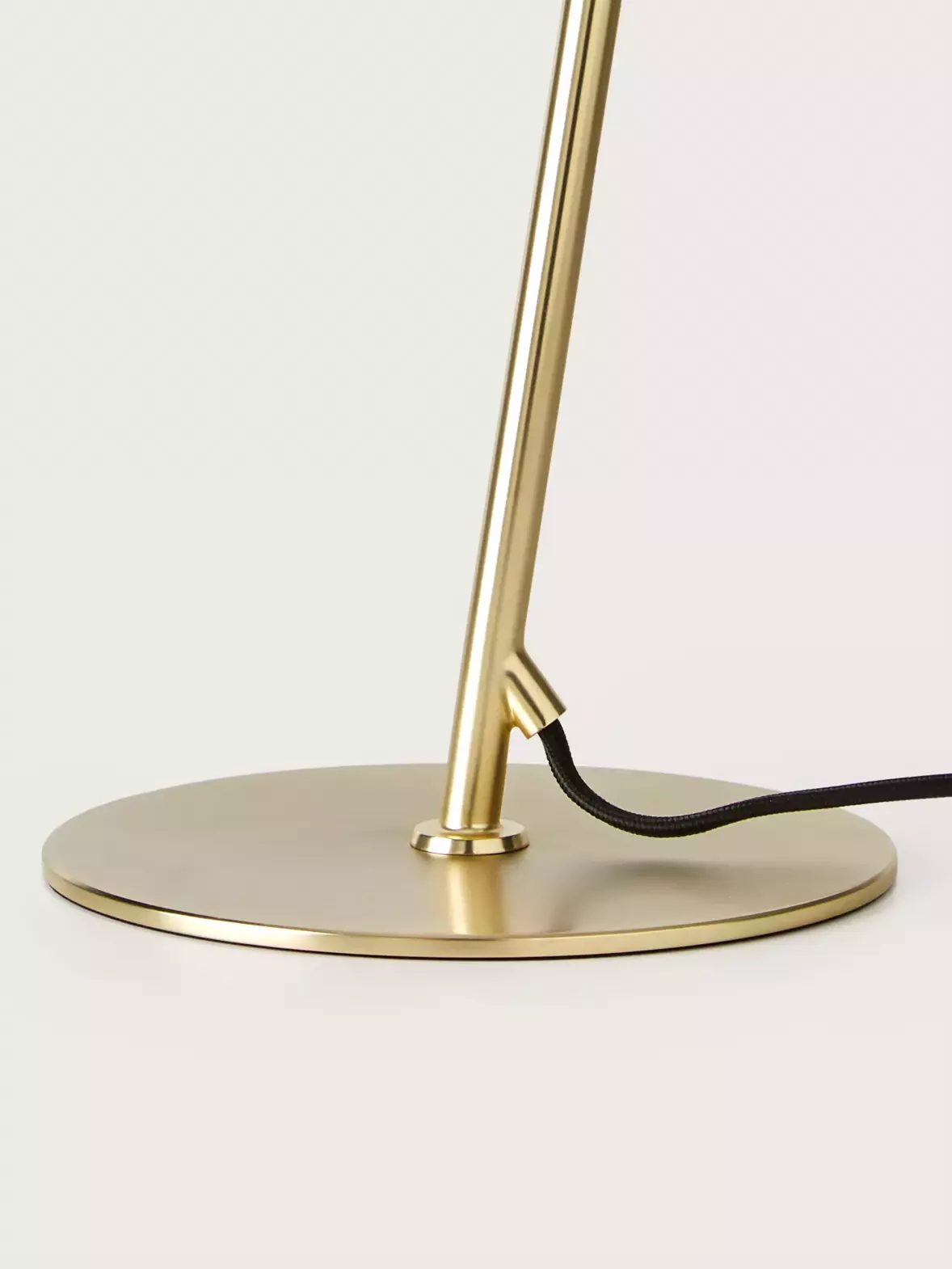 Aromas :: Lampa stołowa Atom wys. 60 cm złota 