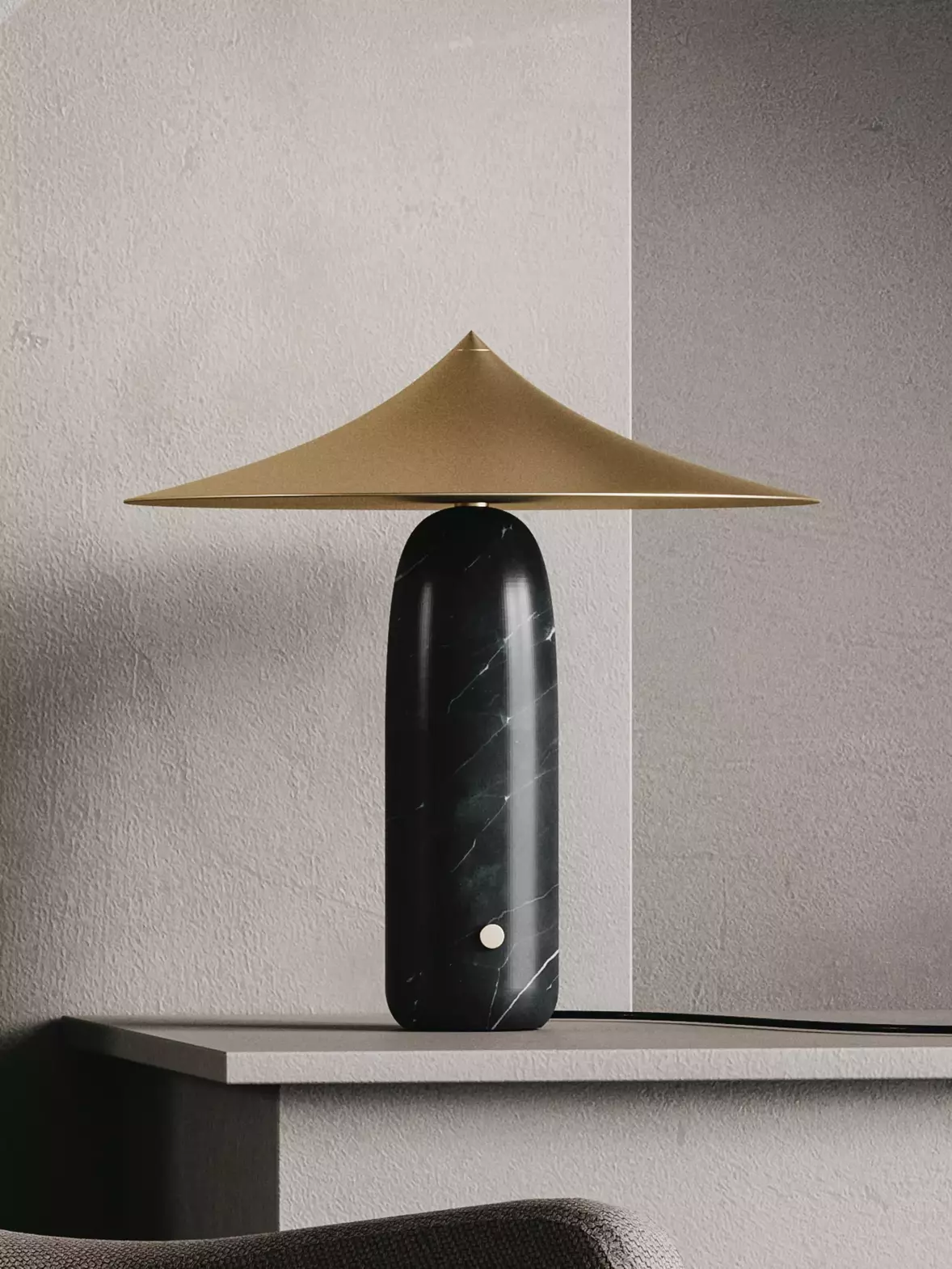 Aromas :: Lampa stołowa Kine czarno-złota wys. 40 cm