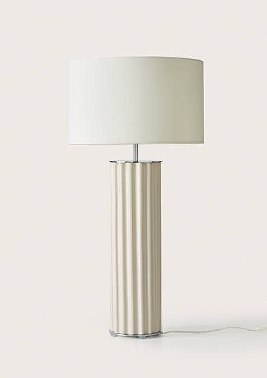 Aromas :: Lampa stołowa Onica yws. 80 cm ceramiczna podstawa z białym kloszem 