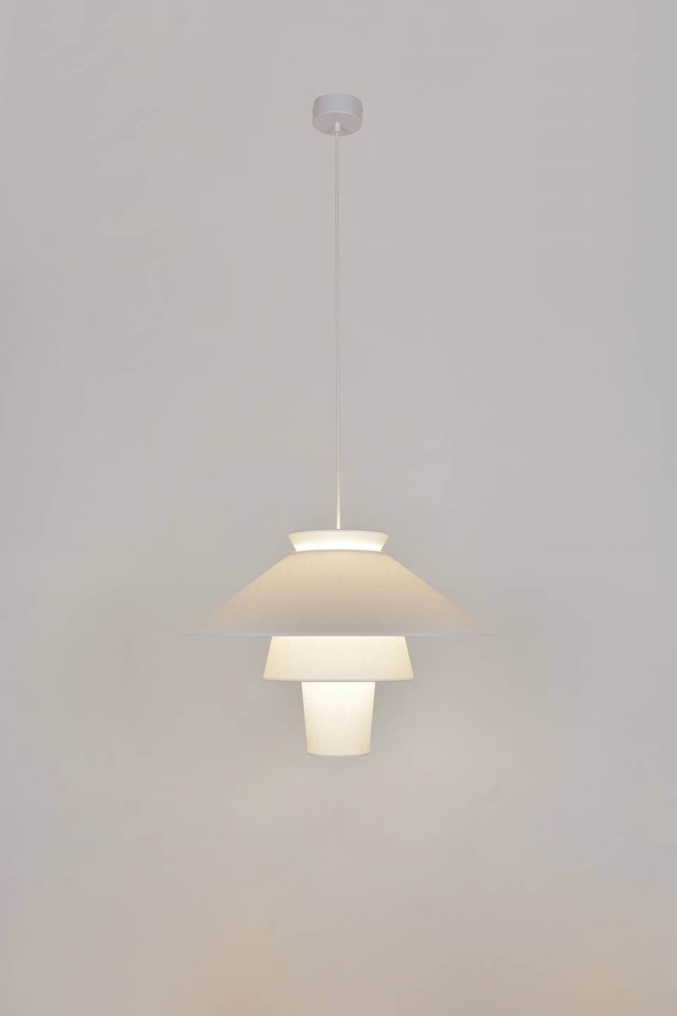 Market Set :: Lampa wisząca Ruche śr. 58 cm biała rozm. L